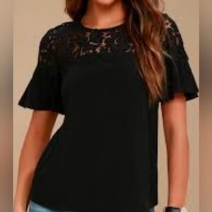 nwot CeCe Women's Lace Flutter Short Sleeve Top Black SZ S